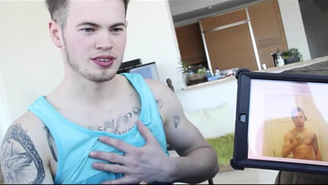 Bored man with a muscular body gets frisky with a dude