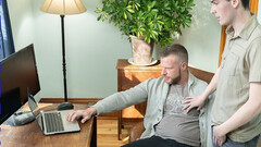 Muscular blonde manager fucks the new guy on his first day at the office