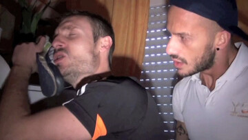 Fine amateur blokes play dirty amateur games on camera