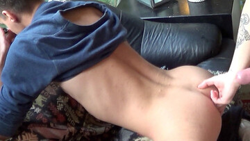 Boyfriend spend a relaxing afternoon fucking in the ass on cam