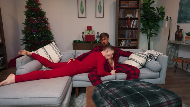 Christmas ass eating and drilling for tall perverts