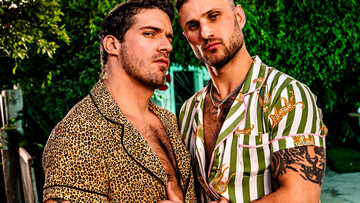 Strong males pose very hot in the ultimate anal kinks