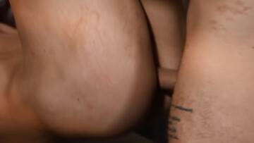 Judge and a felon are having sex in the empty court