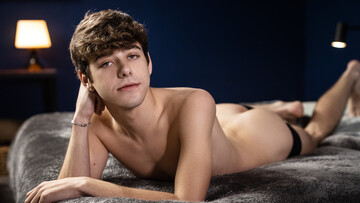 Steamy boys go full mode in sexy homemade threesome