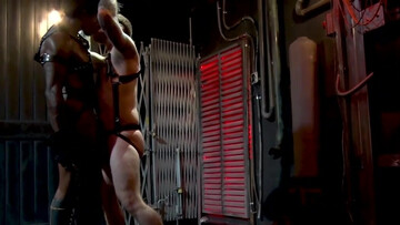 Seamus O'Reilly gets ravaged by Jordan Jameson