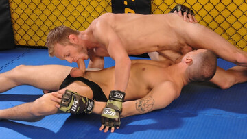 Blond lad gives a blowjob and has sex with an athlete