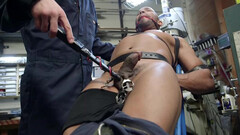 Riding a big sex toy while giving a blowjob to a stud