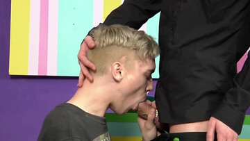 Blonde twink throats the big dick in advance to endure merciless sex