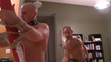 Trainging the bald man by using a ladder and some rope