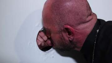 The priest and the pervert meet each other at the glory hole