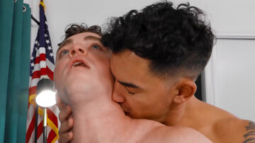 JC Hunt and Robert Law: prowling alpha fucks dat ass