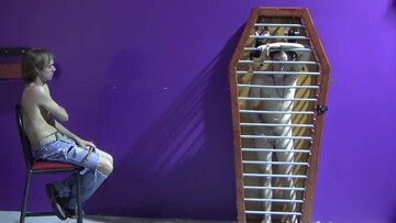 Caged BDSM kinks with Kayden Winters and Thomas White
