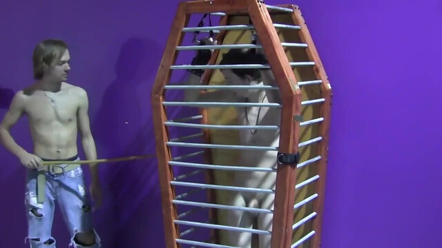 Caged BDSM kinks with Kayden Winters and Thomas White