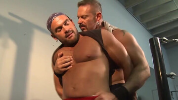 Beefy alpha bang with Colin Steele and Jessie Balboa