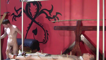 Twink Jake Cruz wants to explode from bondage