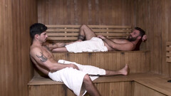 Latino men share the sauna for nothing but gay perversions